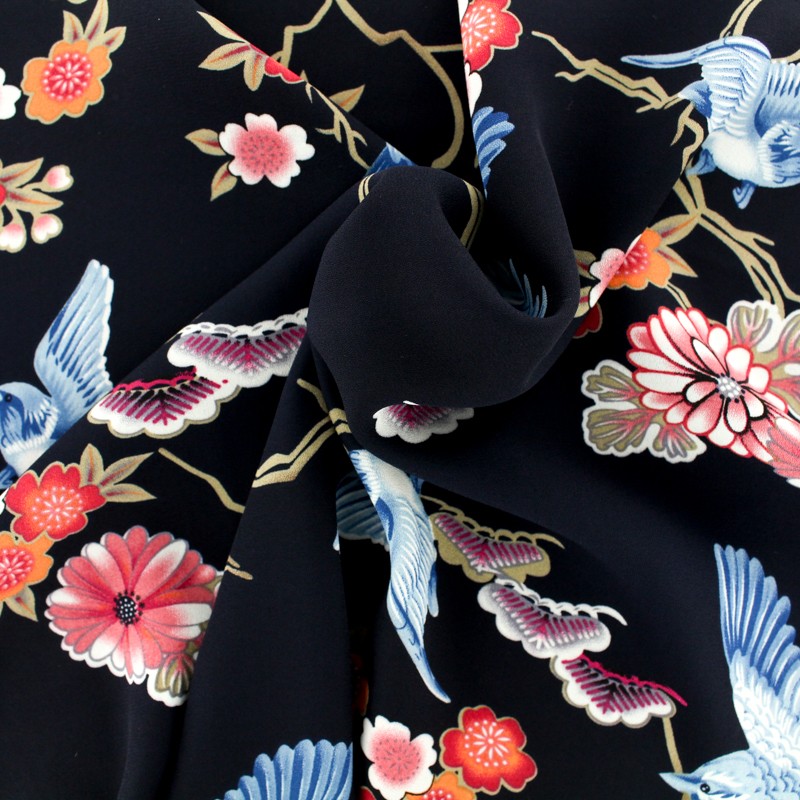 Tissu mousseline fleurs du japon , noir/bleu x 10cm