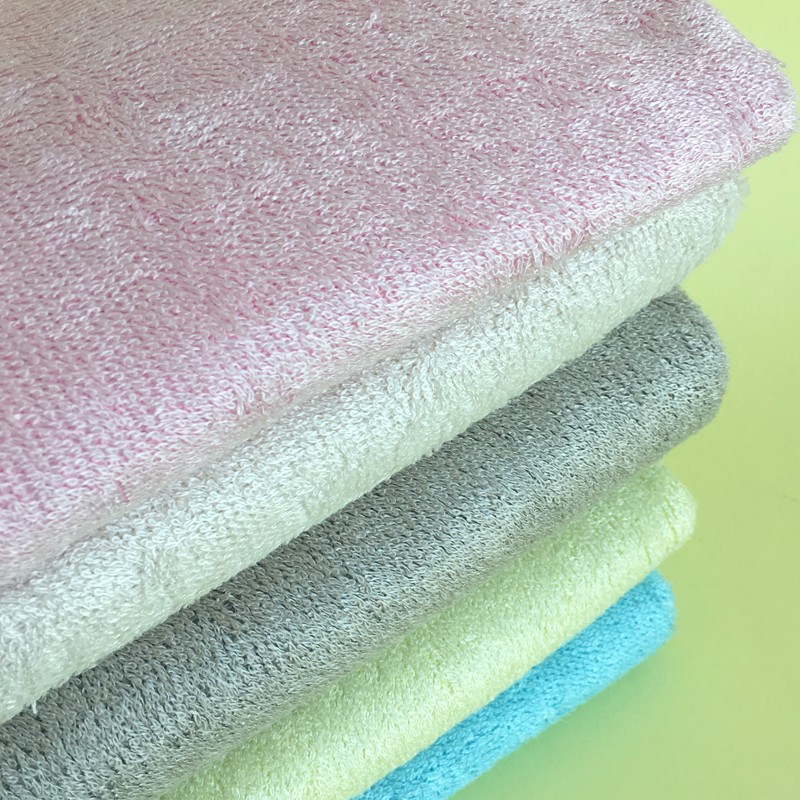 Baby bamboo sponge Zorb fabric light pastel green MPM