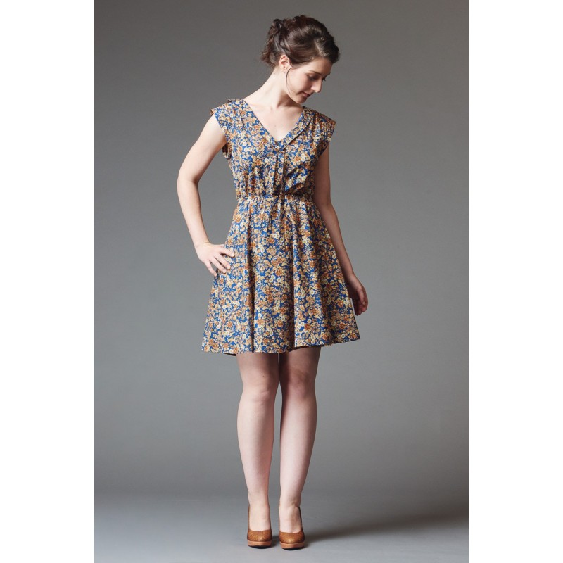 Sewing pattern Deer and Doe blouse Datura